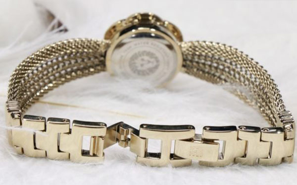 浪琴手表表扣該如何進(jìn)行保養(yǎng)（圖）